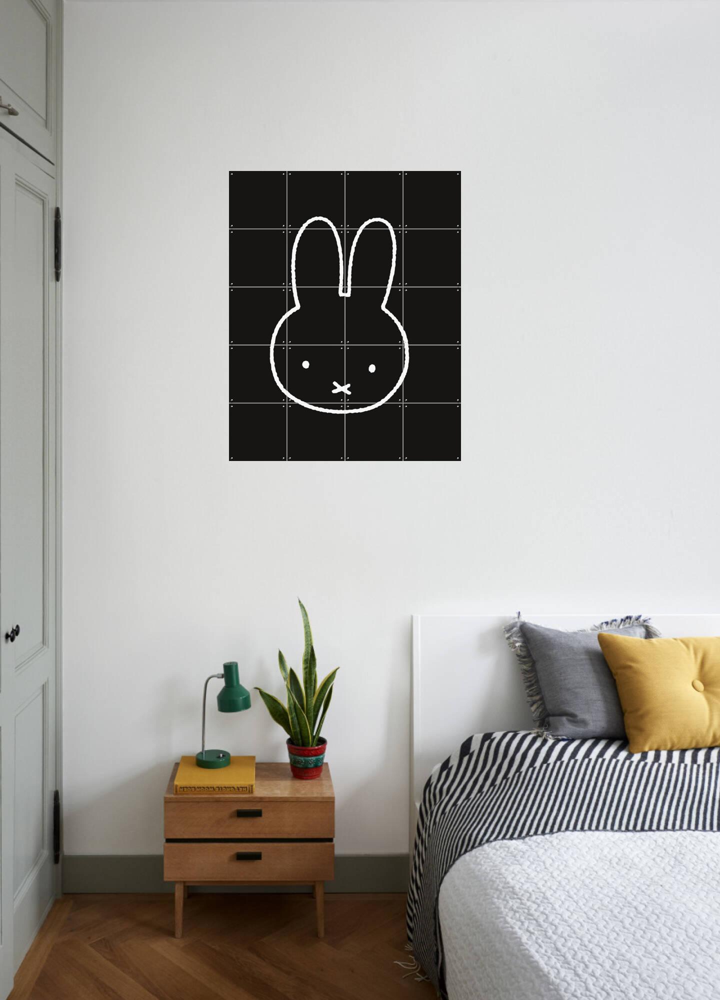 Miffy Black and White, by Miffy - IXXI
