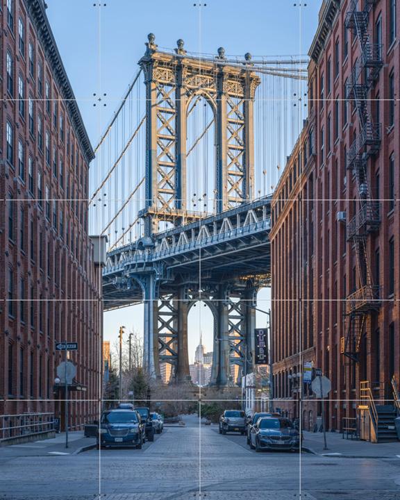 Manhattan Bridge at sunrise, Brooklyn, New York City, USA