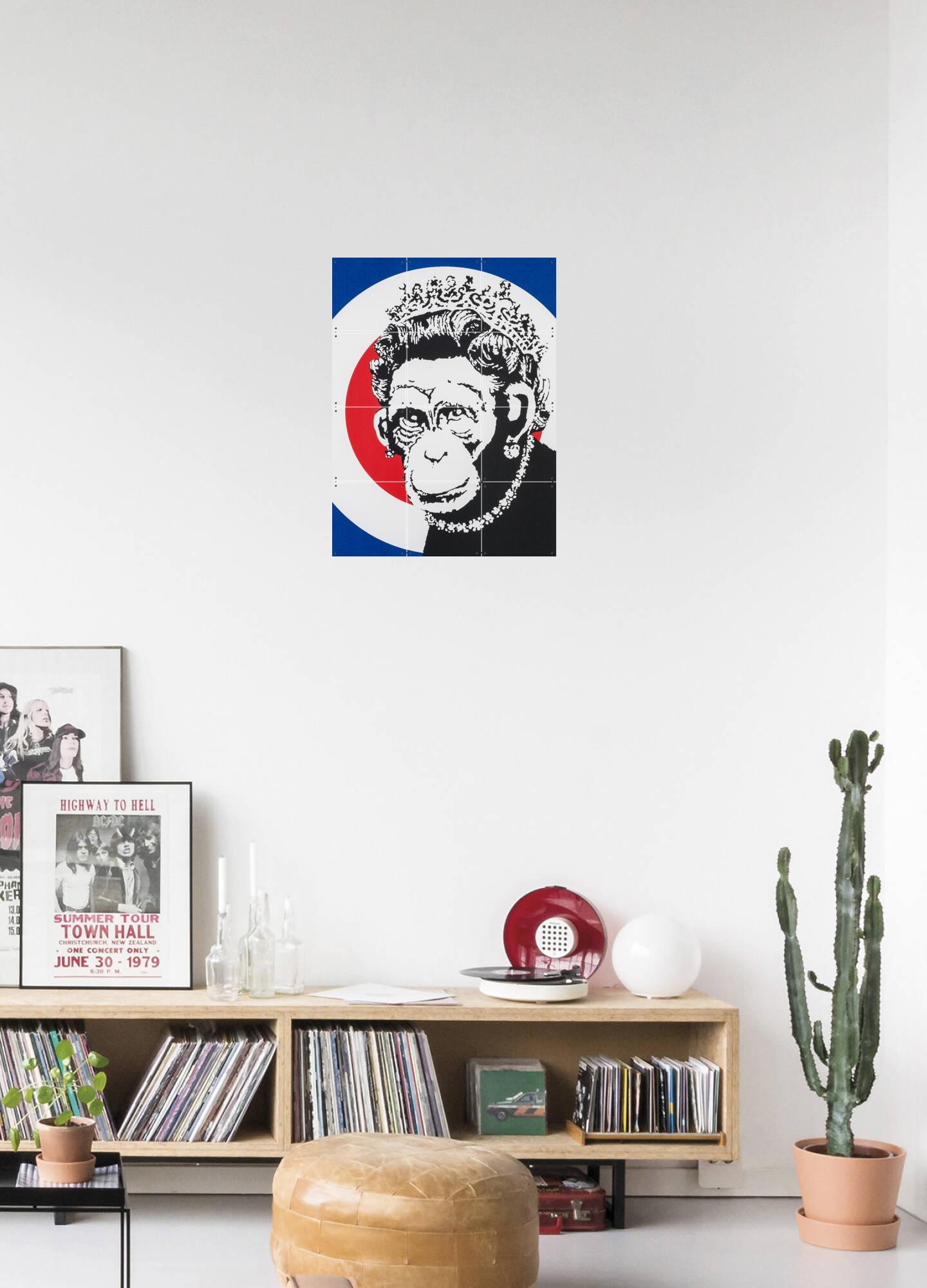 Monkey Queen, by Banksy - IXXI