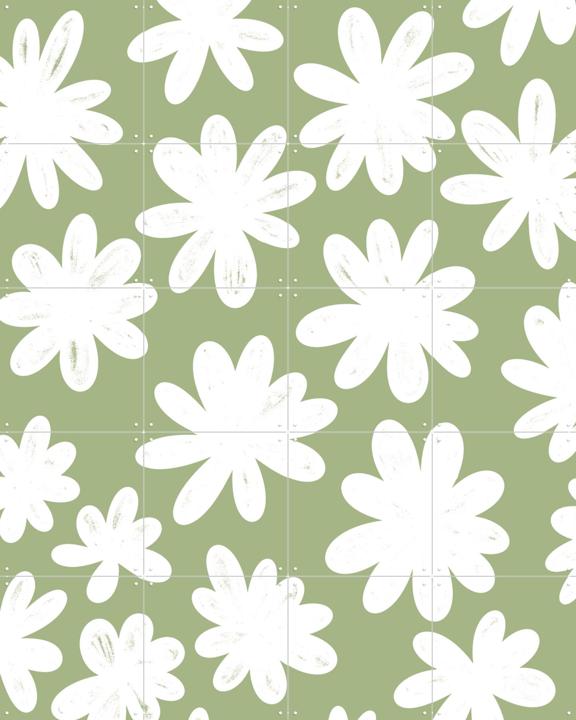 Marguerites on Green