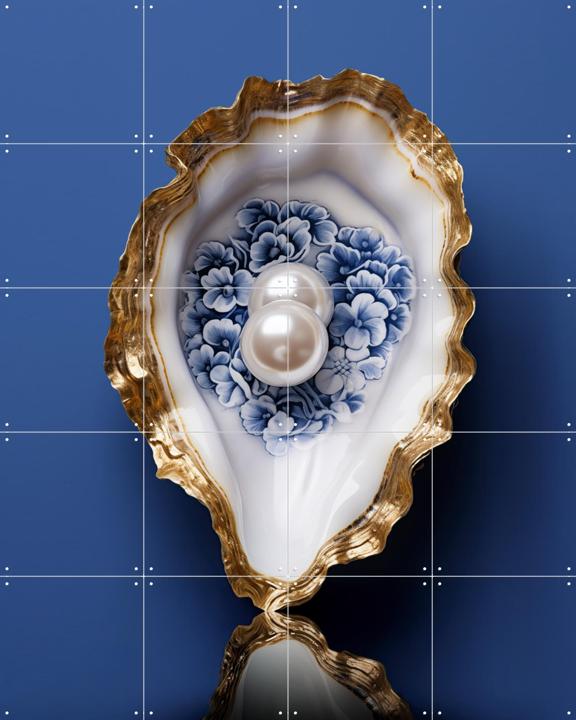 Delft Blue Oyster with Gold and Pearls
