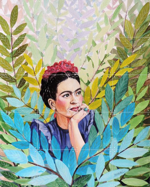 Frida in Lush Leaves
