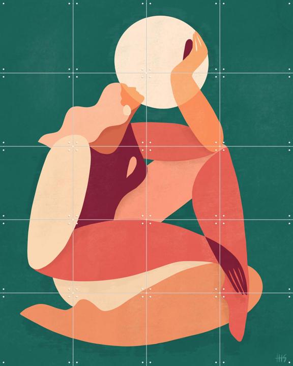 How the Sun loves the Moon