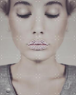 IXXI - Sugar Lips  by Hannah Lemholt 