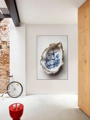 Delft Blue oyster