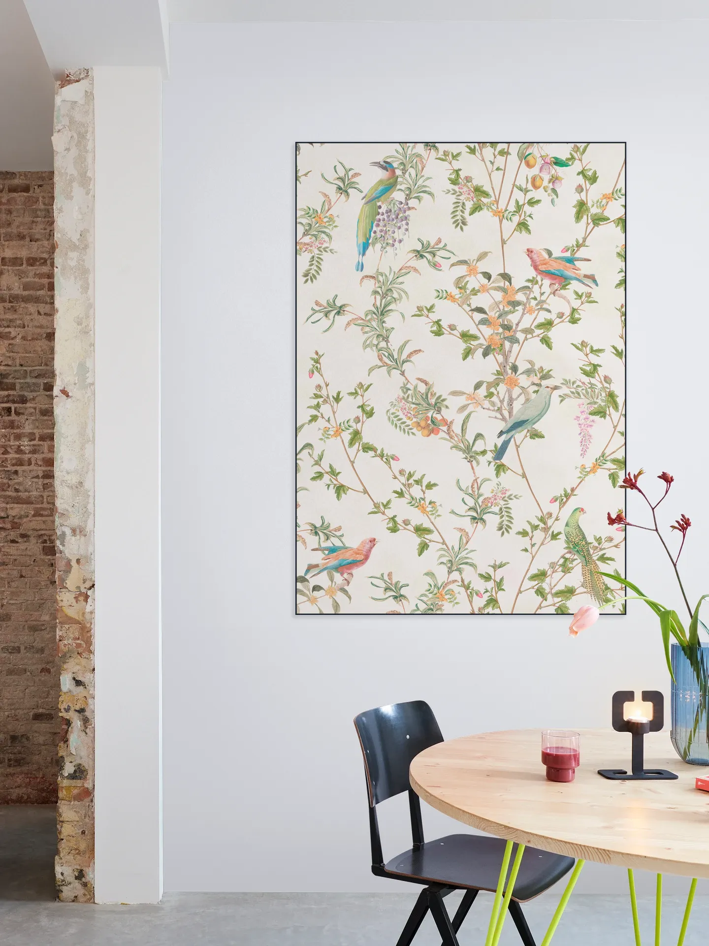 Chinoiserie vintage vines, fruit and birds - ivory