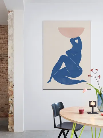 Vase and Women