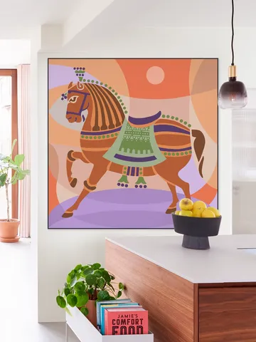 Parade Horse V02