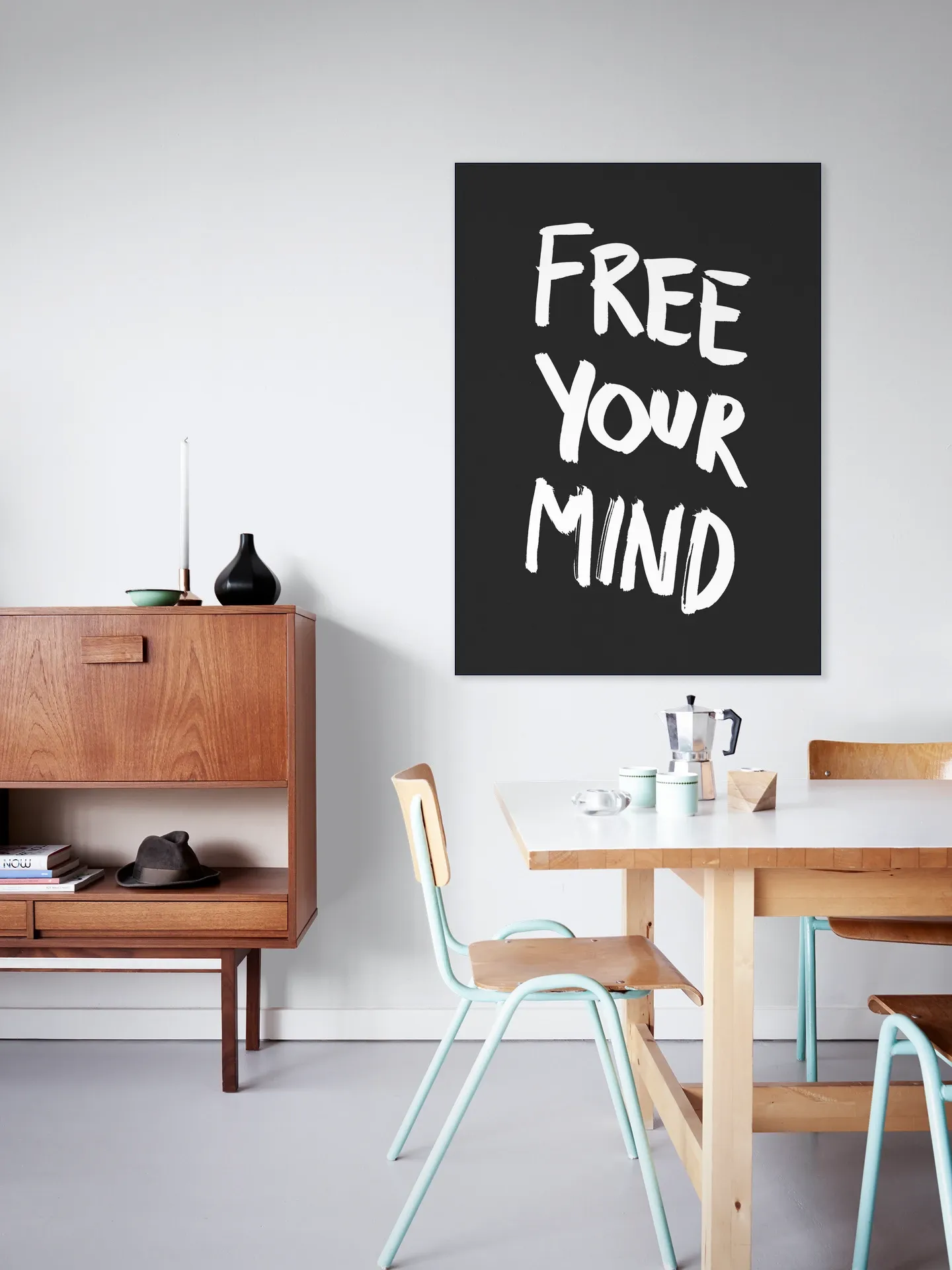 Free your Mind black