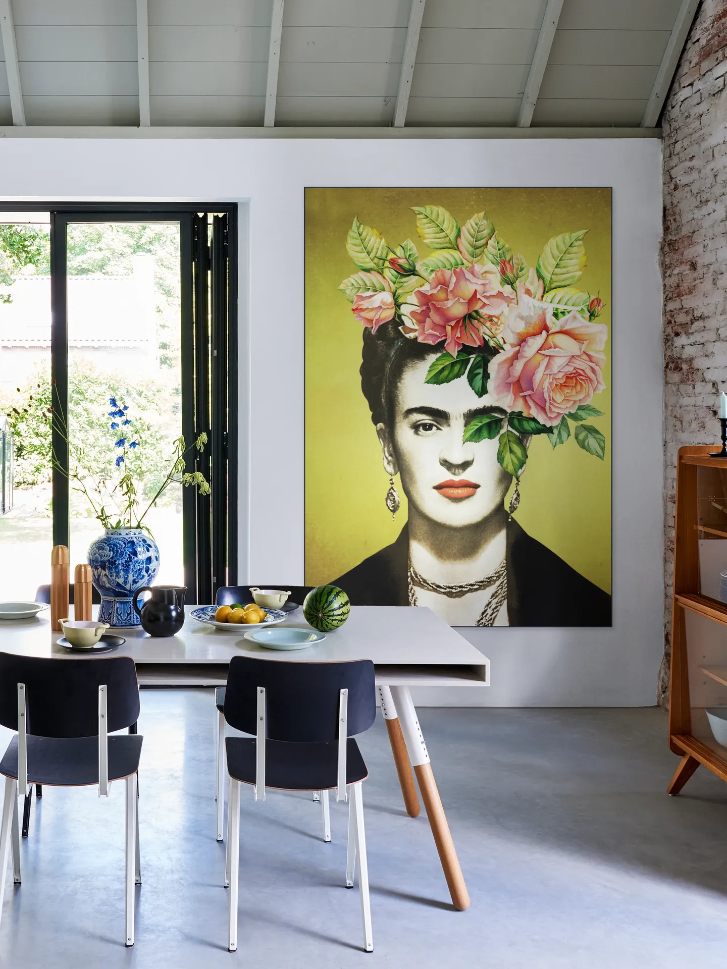 Frida – The Pink Rose Edition