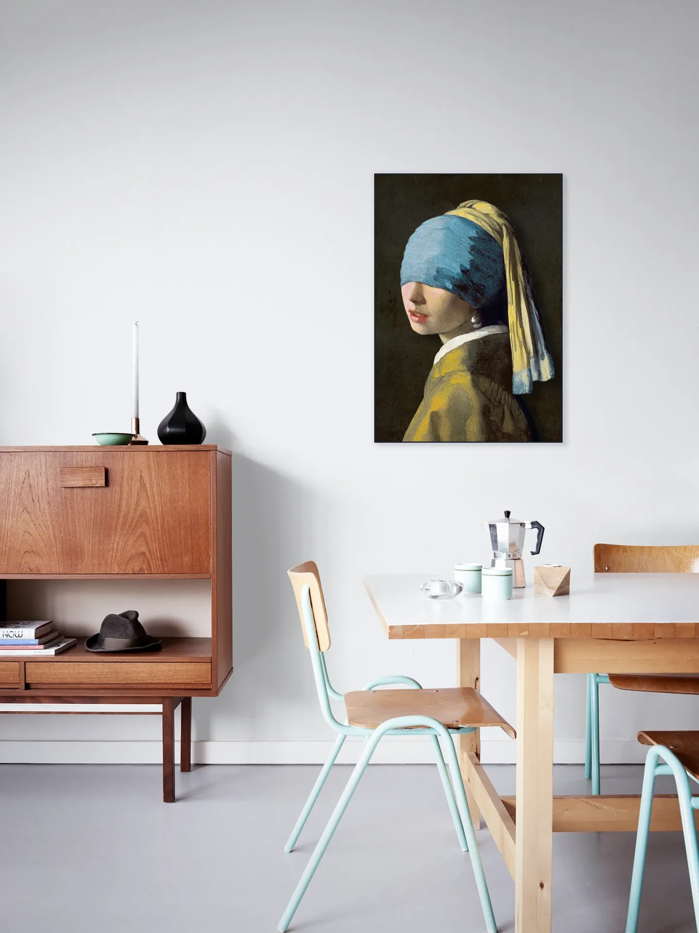 Girl with a Pearl Earring – the wardrobe malfunction edition