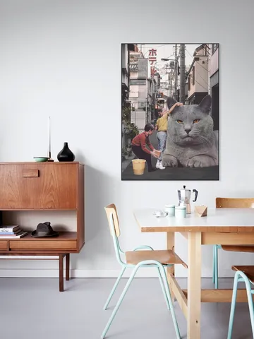 Children washing a giant cat in Tokyo streets