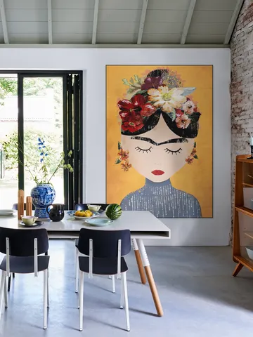 Frida (Yellow Version)