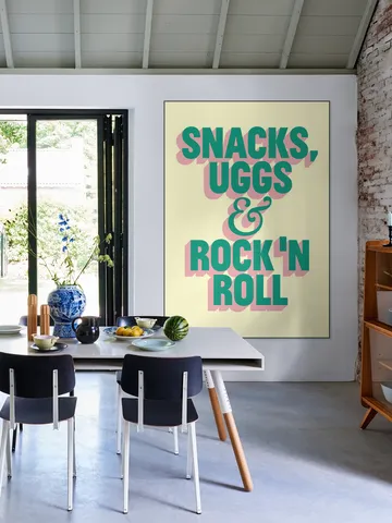 Snacks, Uggs & Rock 'n Roll