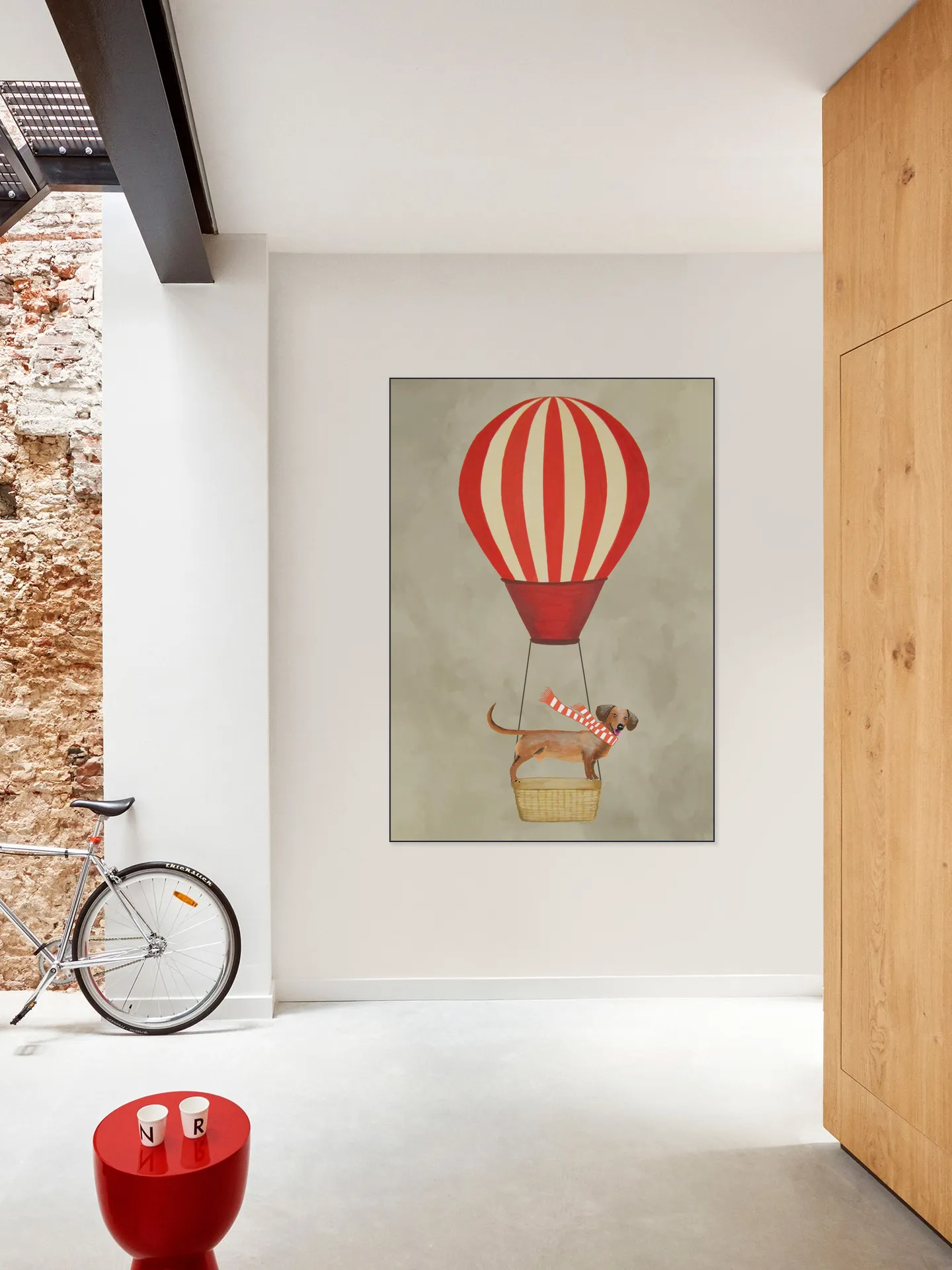 Dachshund with airballoon