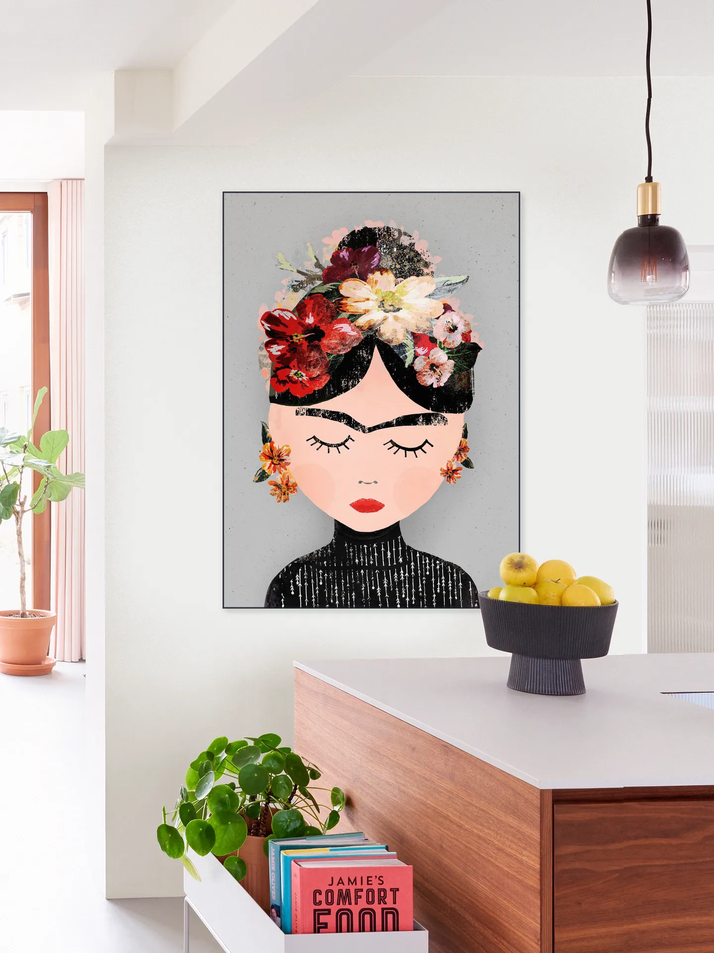 Frida (Grey Version)