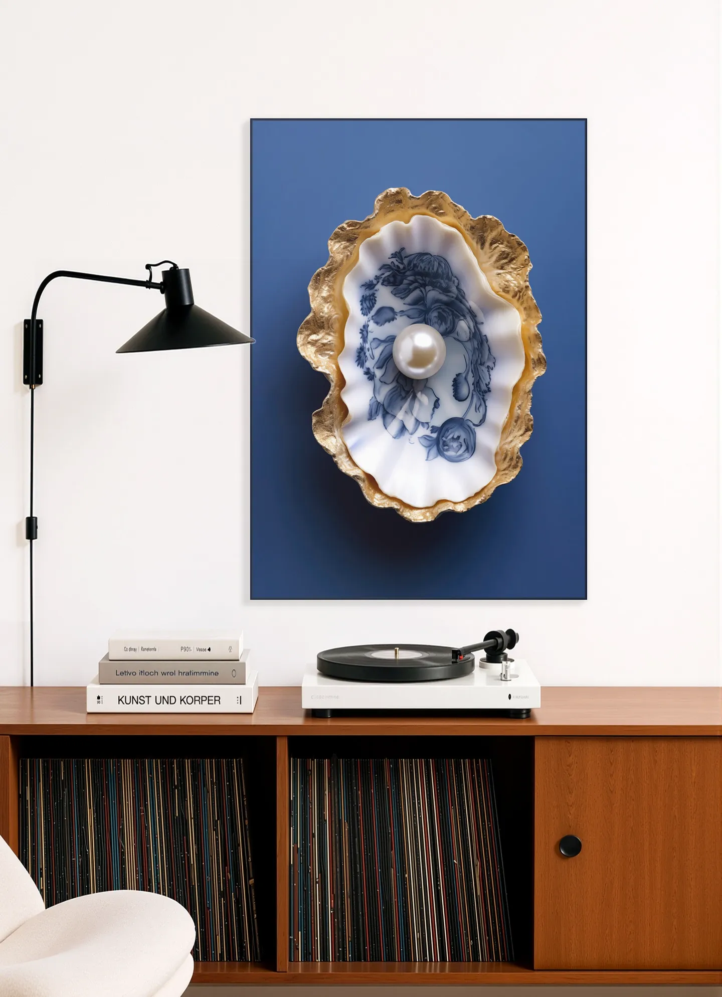 Delft Blue Oyster with Gold