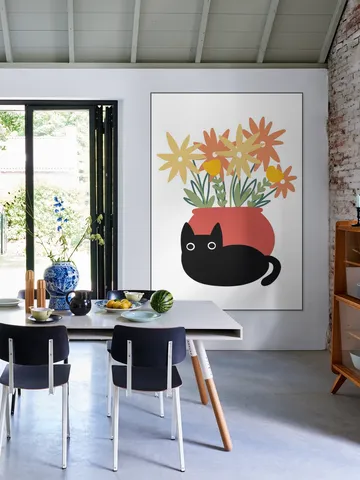 Vase with Cat