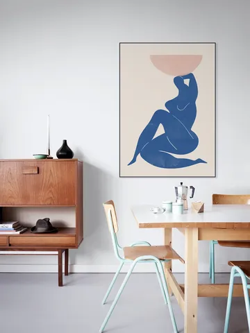 Vase and Women
