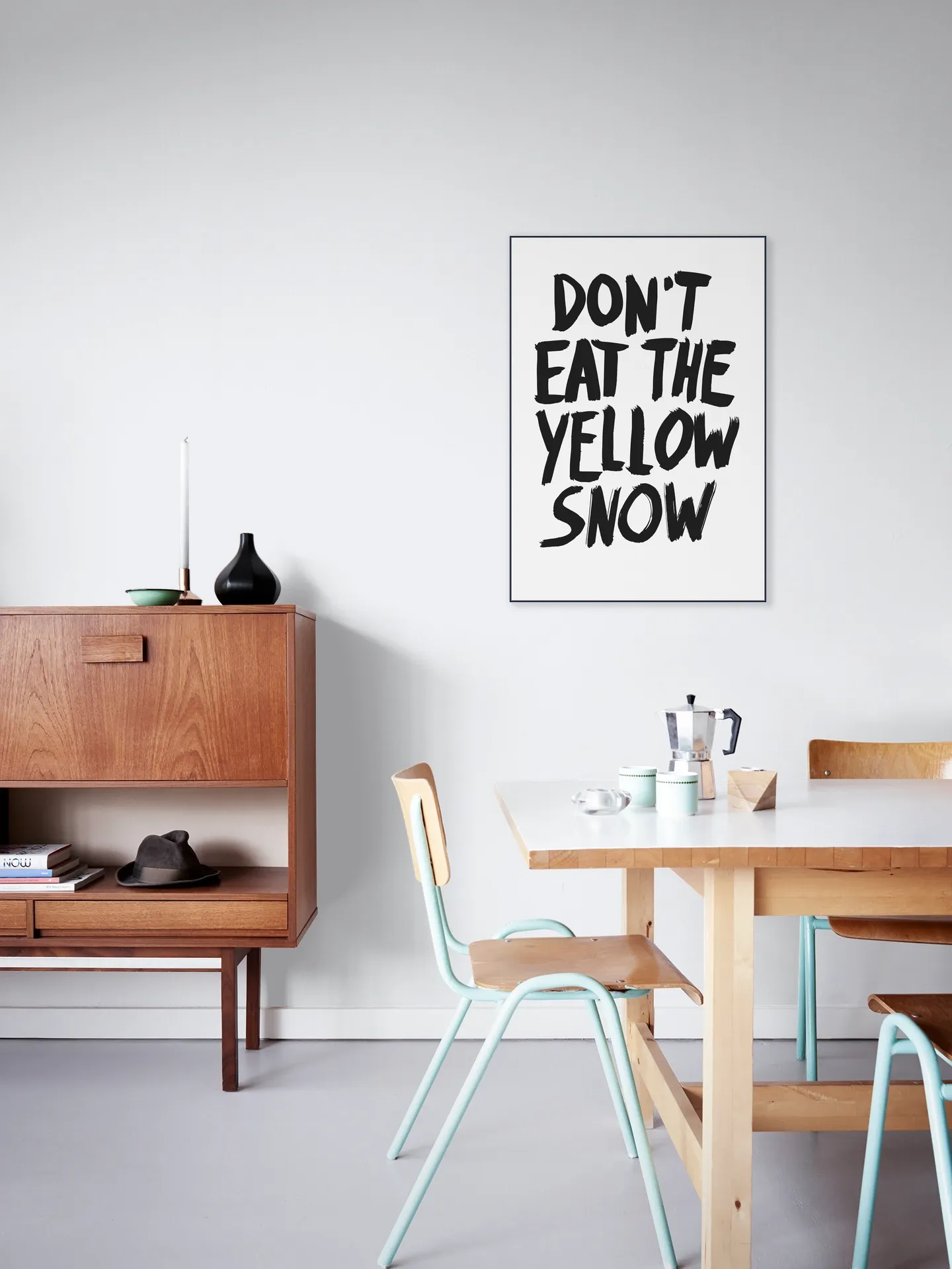Don't eat the yellow Snow white