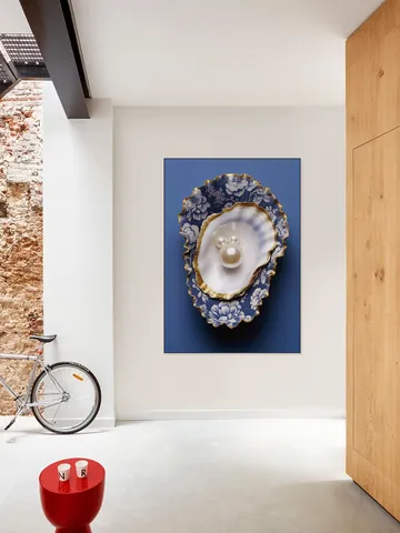 Delft Blue Flower Pattern Oyster with Gold and Pearls