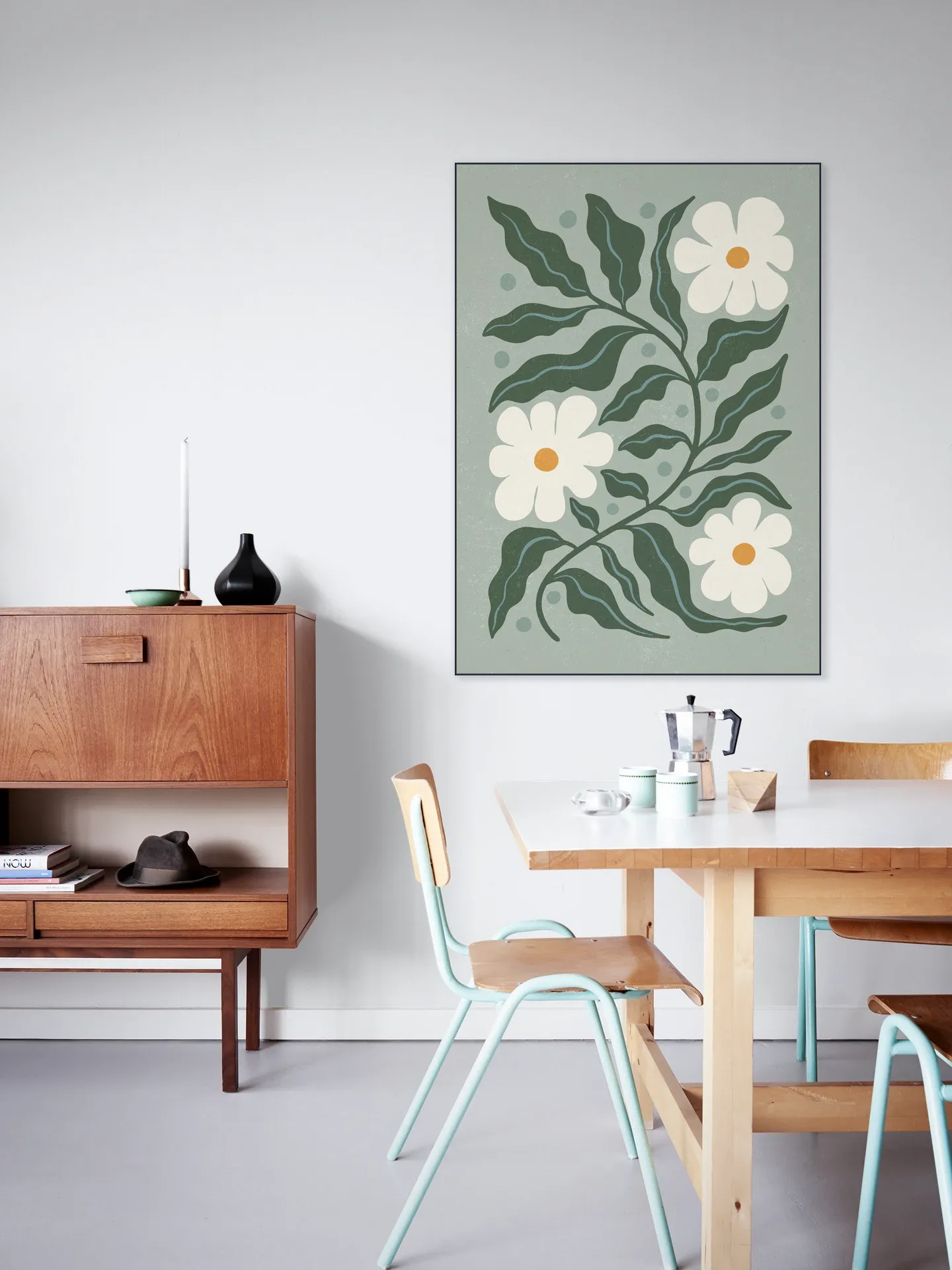 White Daisies and Green Leaves