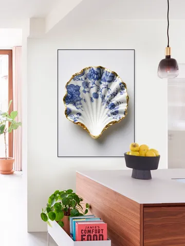 Delft Blue Shell with Gold Edge and Floral Pattern
