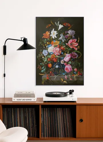 Vase with flowers