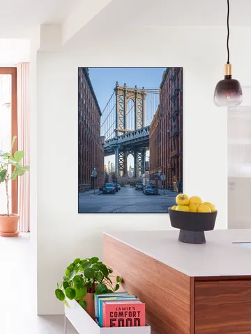 Manhattan Bridge at sunrise, Brooklyn, New York City, USA