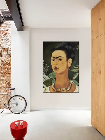Frida in Golden Green