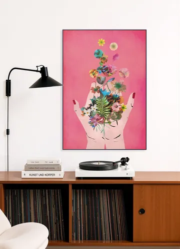 Frida's Hand's (Pink Version)