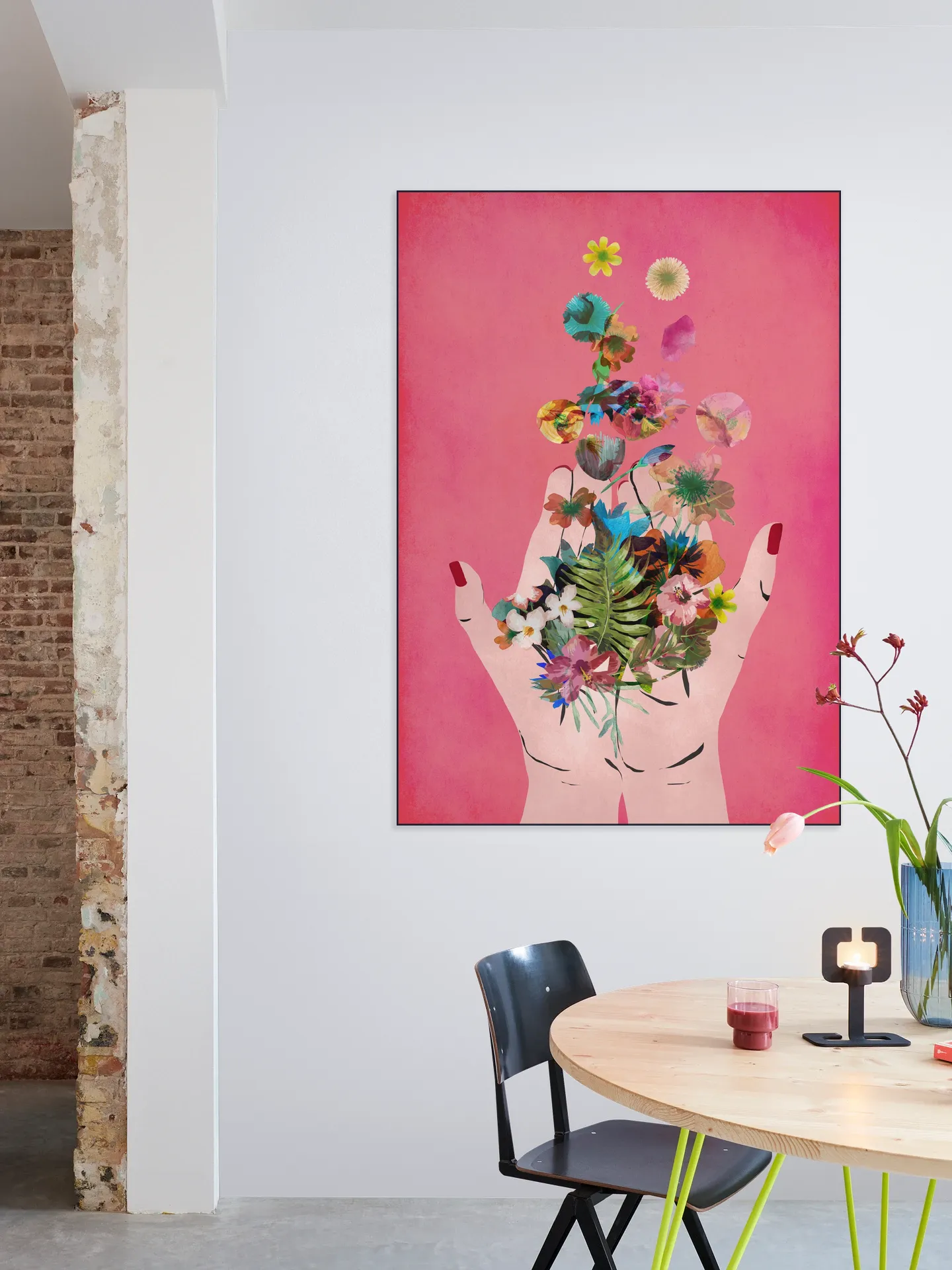 Frida's Hand's (Pink Version)