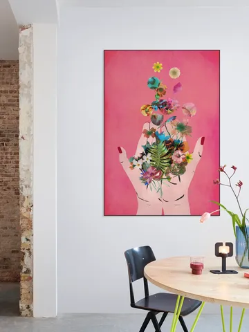 Frida's Hand's (Pink Version)