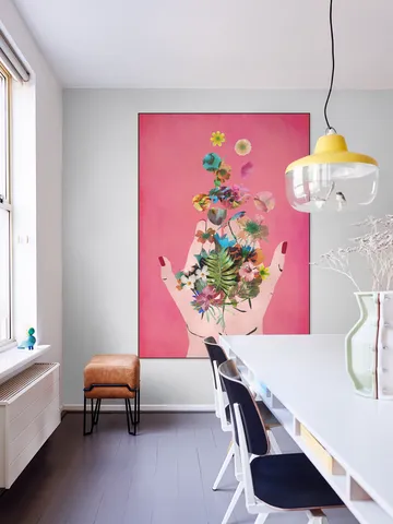 Frida's Hand's (Pink Version)