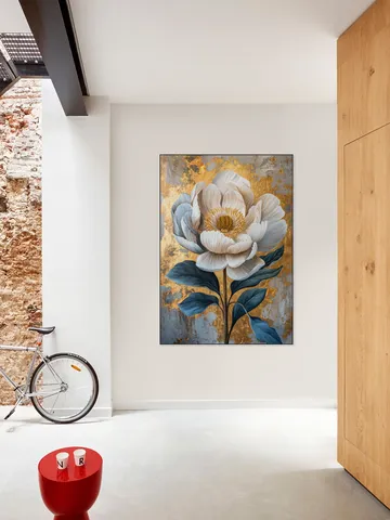White Flower Gold