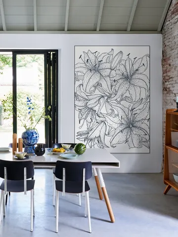 Lilies Grey
