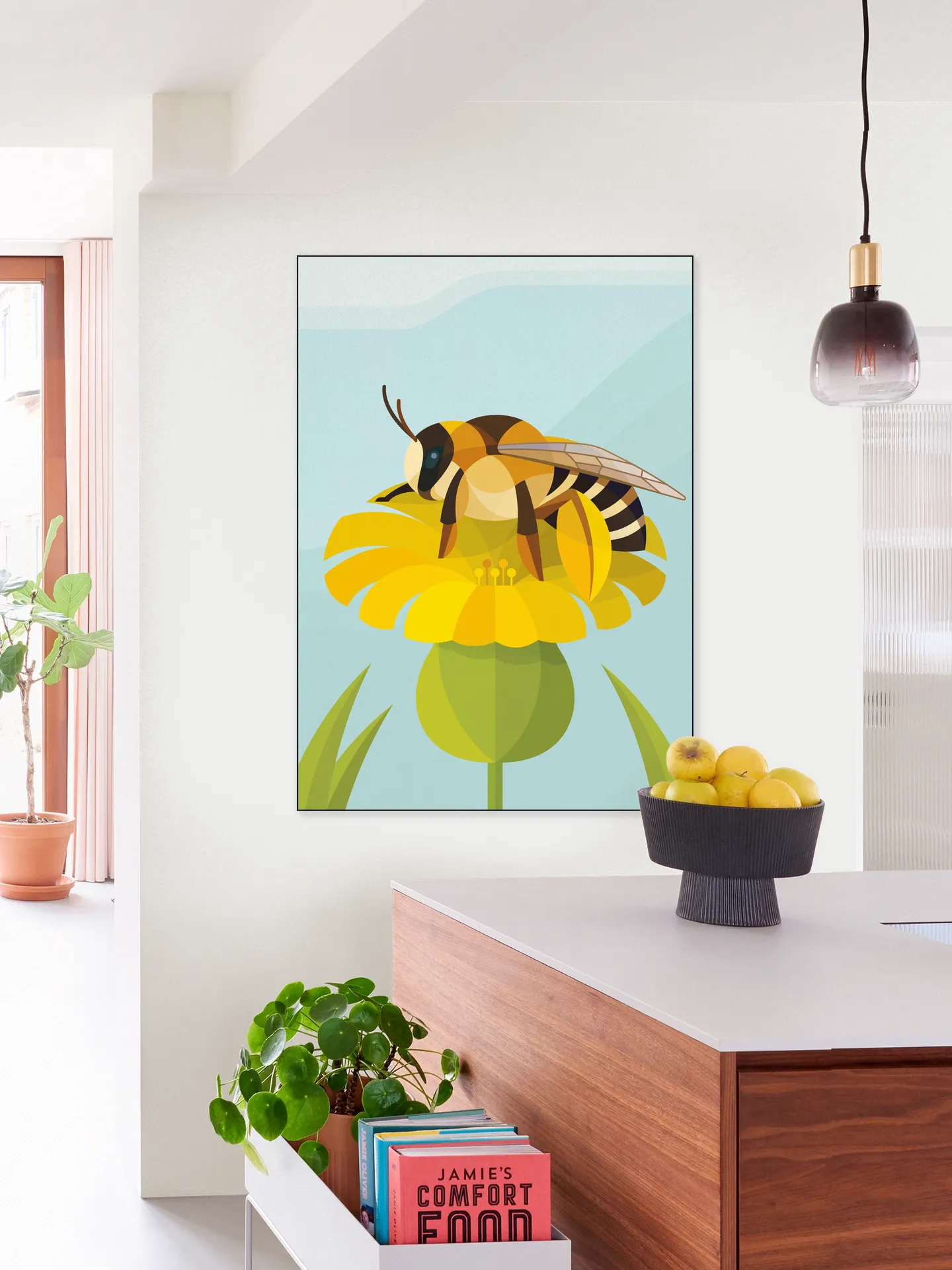 Pantaloon Bee