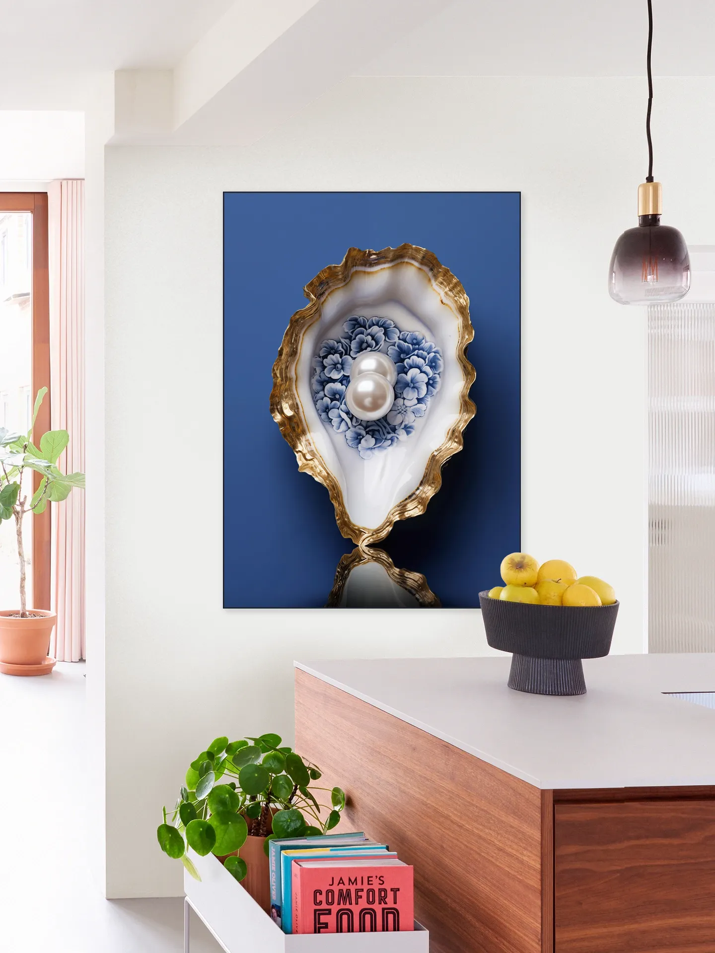 Delft Blue Oyster with Gold and Pearls
