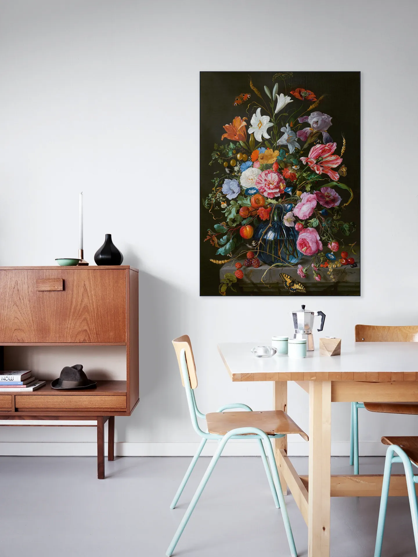 Vase with flowers