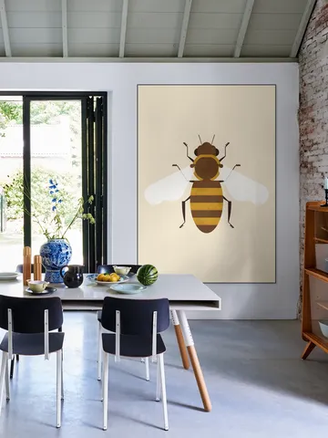 The Bee
