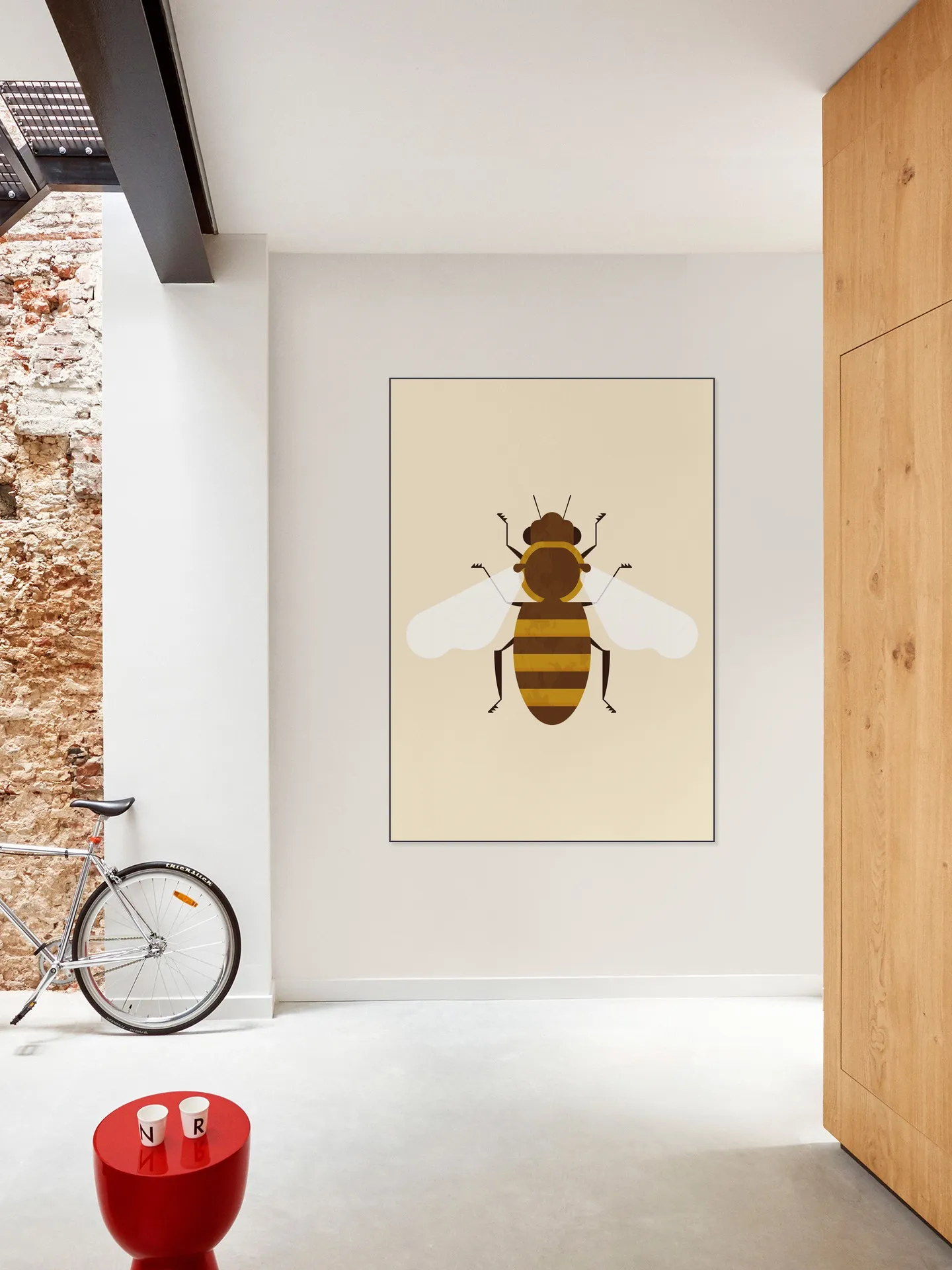 The Bee