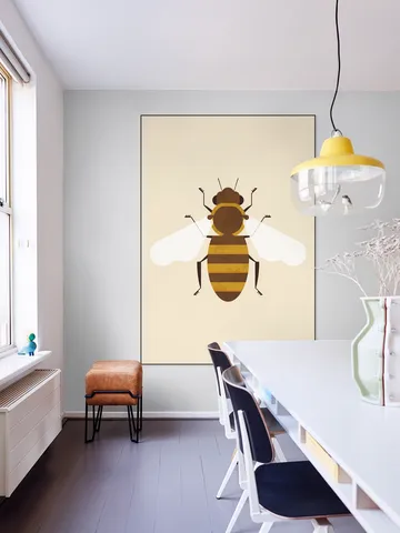 The Bee
