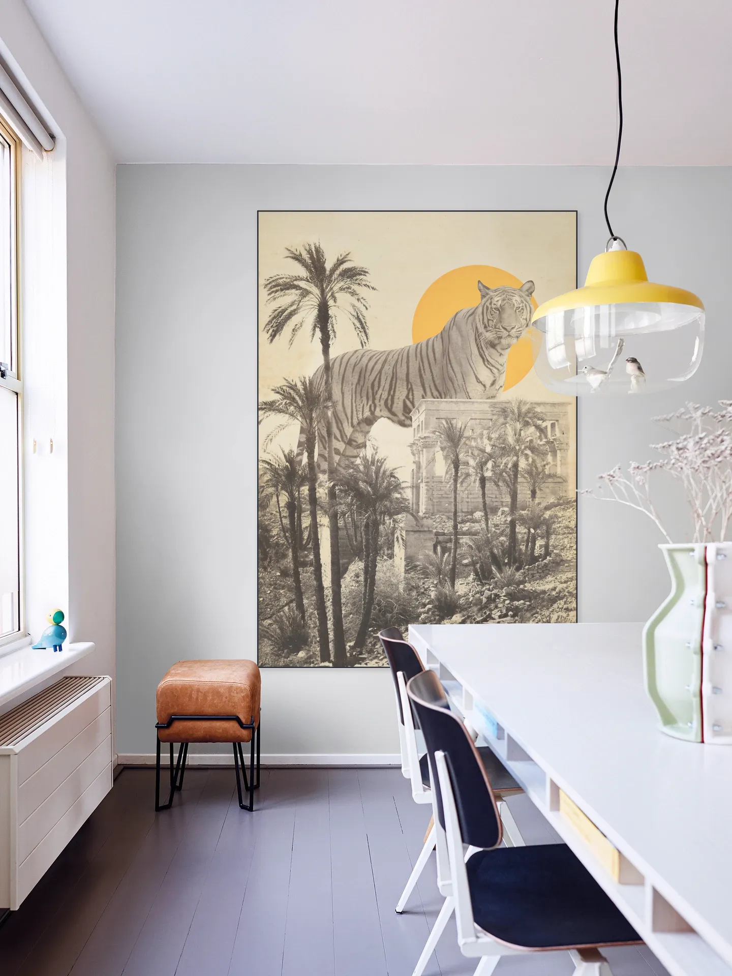 Giant Tiger in Ruins
