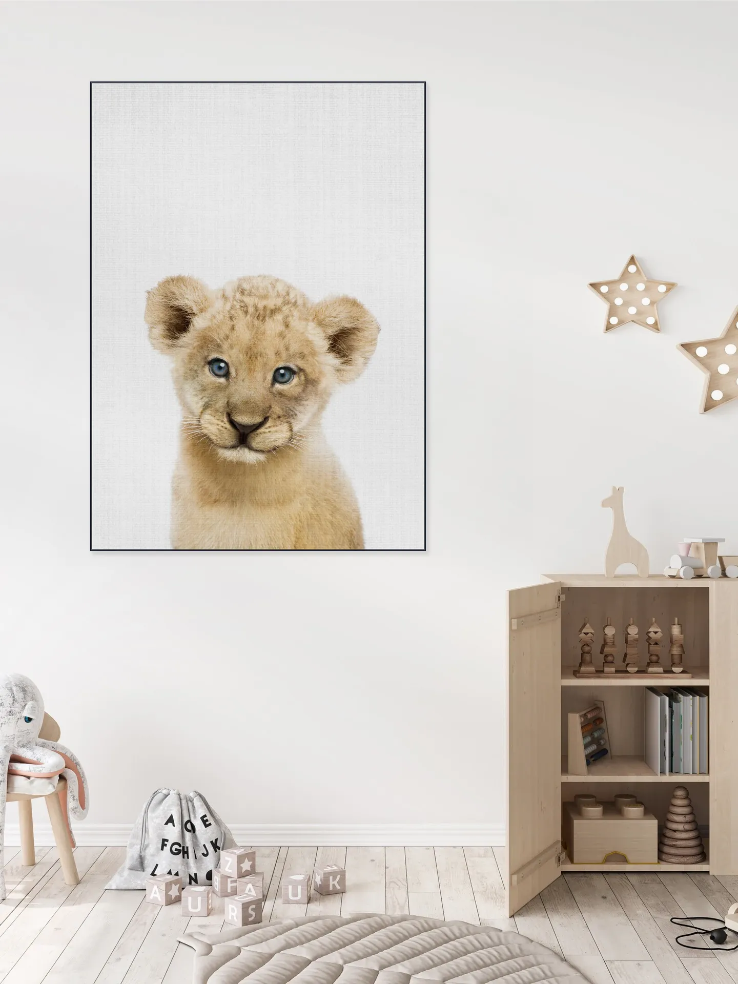 Baby Lion - blue eyes