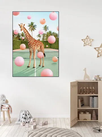 Tennis Giraffe