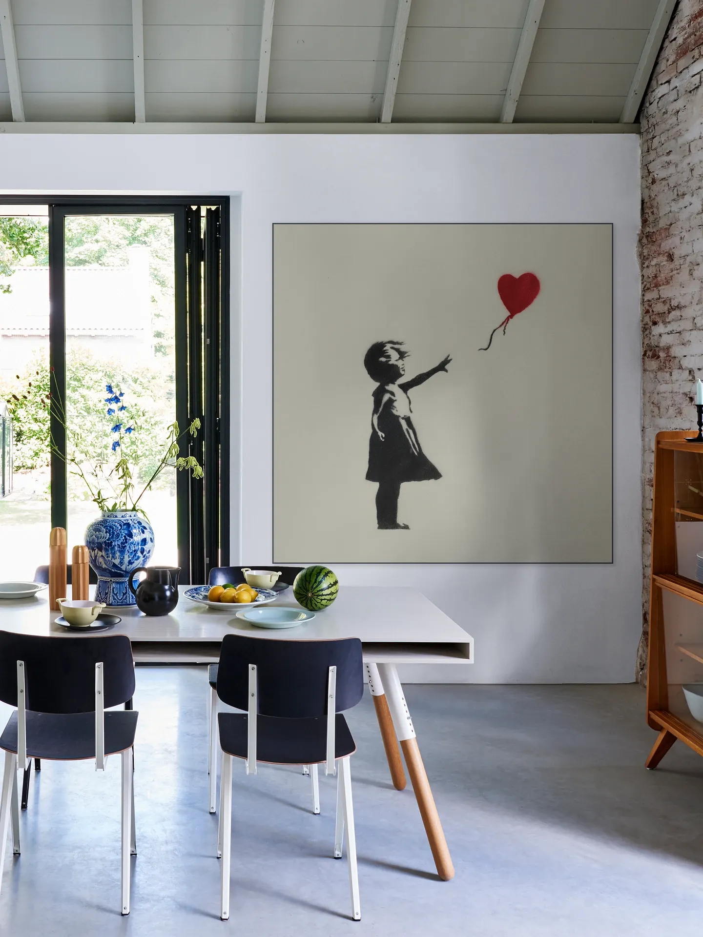 Girl with Balloon green