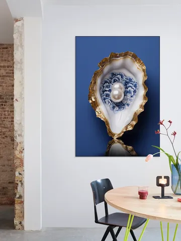 Delft Blue Oyster with Gold and Pearls