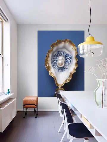 Delft Blue Oyster with Gold and Pearls