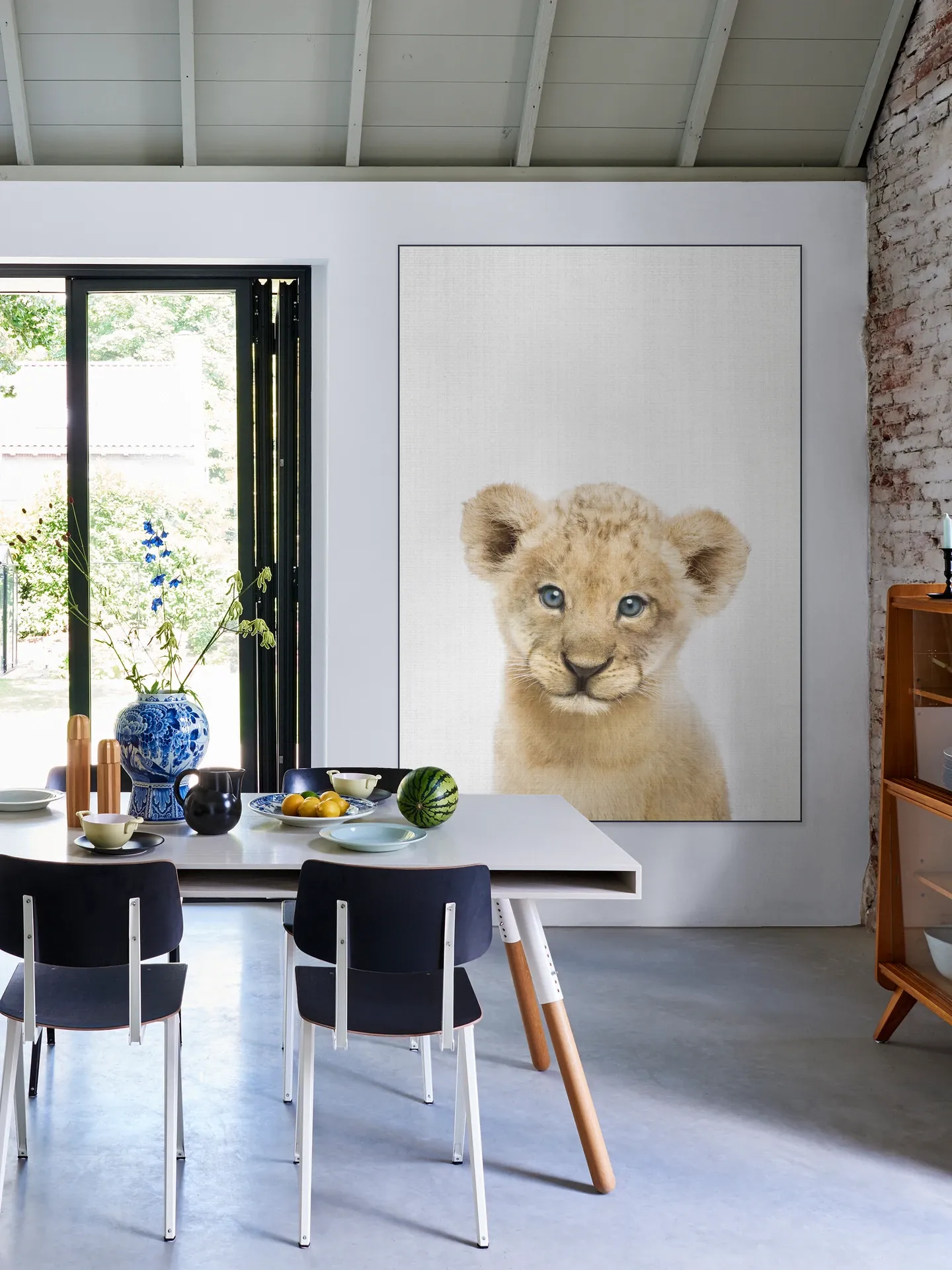 Baby Lion - blue eyes