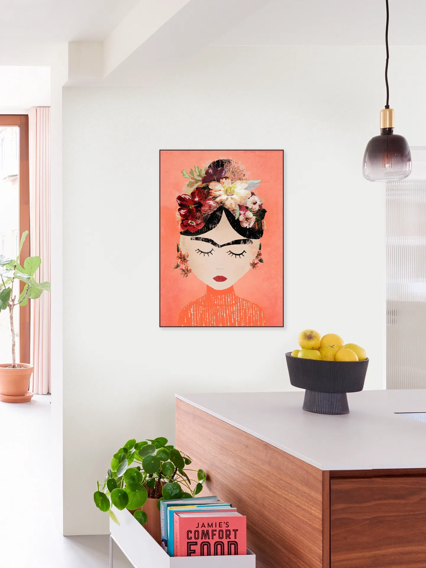 Frida (Peach Version)